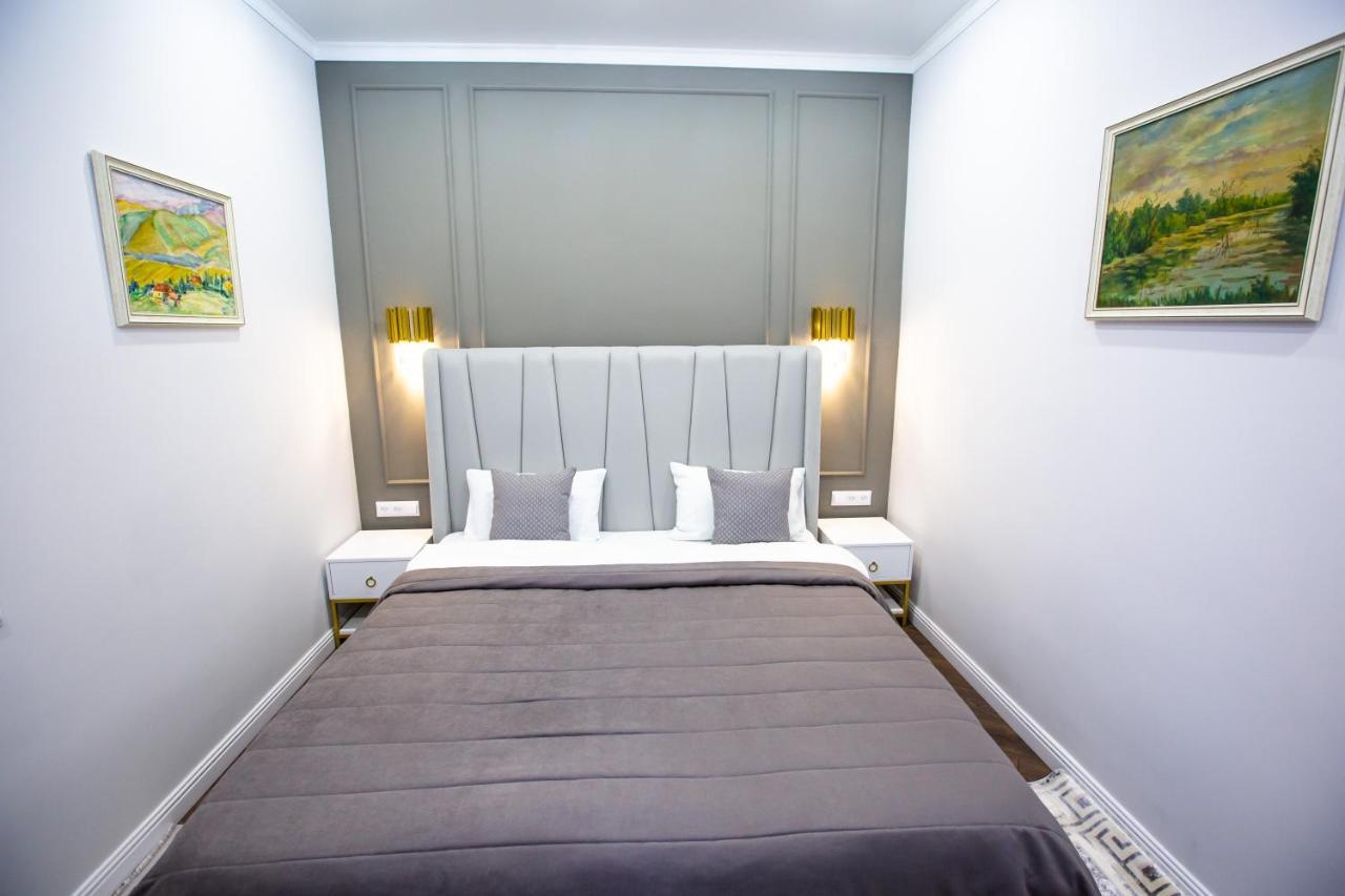 El-Tau Hotell Ekibastuz Exteriör bild